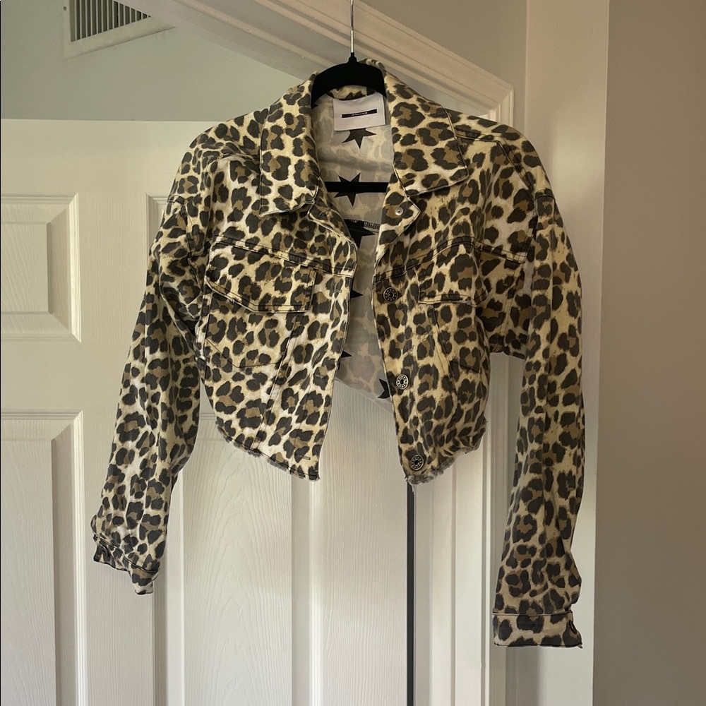 Leopard Print Cropped Jean Jacket